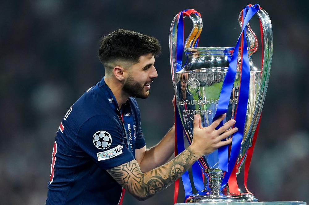 足球德国队主帅回应质疑：球队需要时间重建