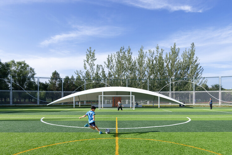 邮报：曼联询问多纳鲁马转会可能性，转会费与工资都超出预算